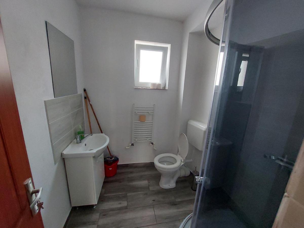 Varipatti House Slatina  Eksteriør bilde
